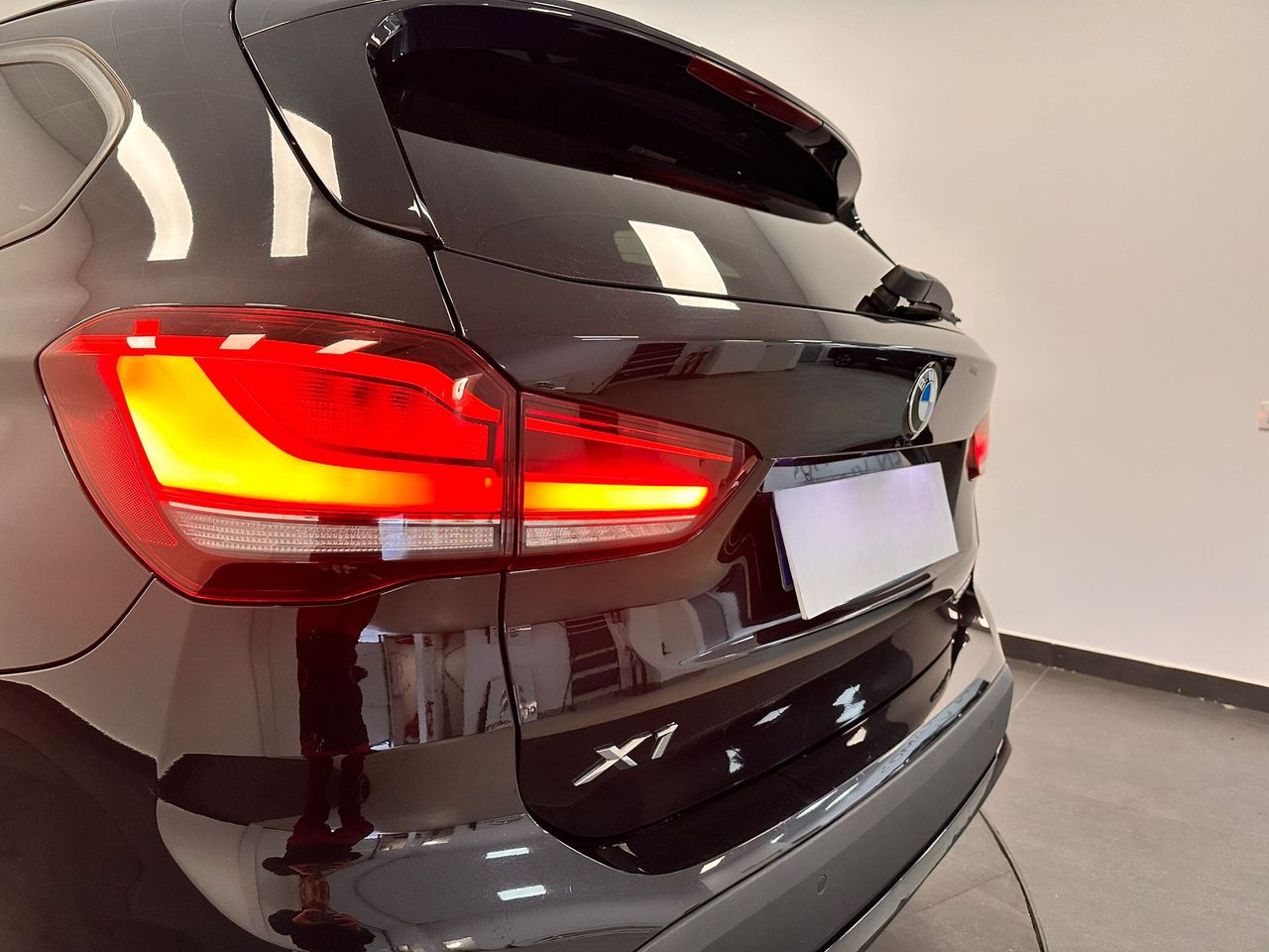 Foto BMW X1 9