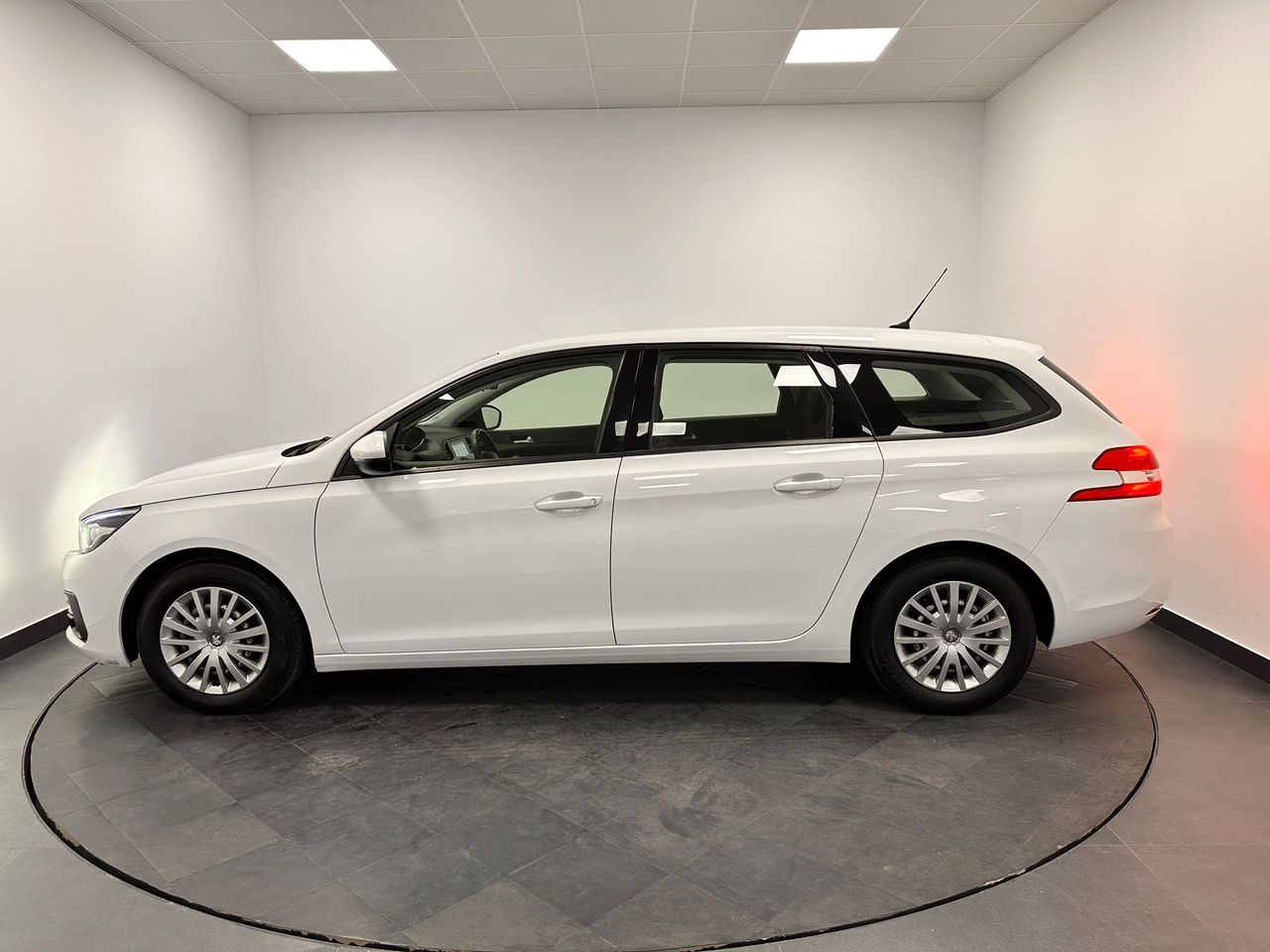 Foto Peugeot 308 9
