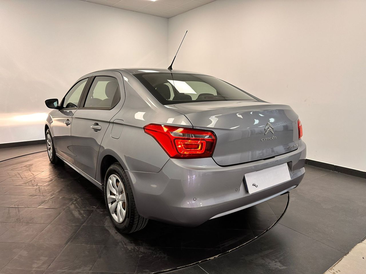 Foto Citroën C-Elysèe 6