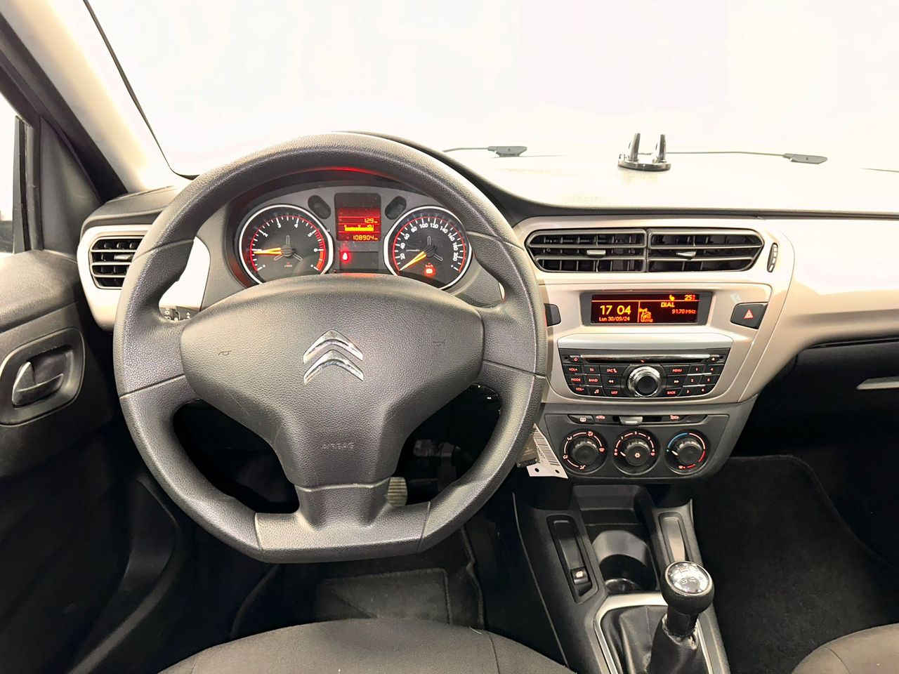 Foto Citroën C-Elysèe 14