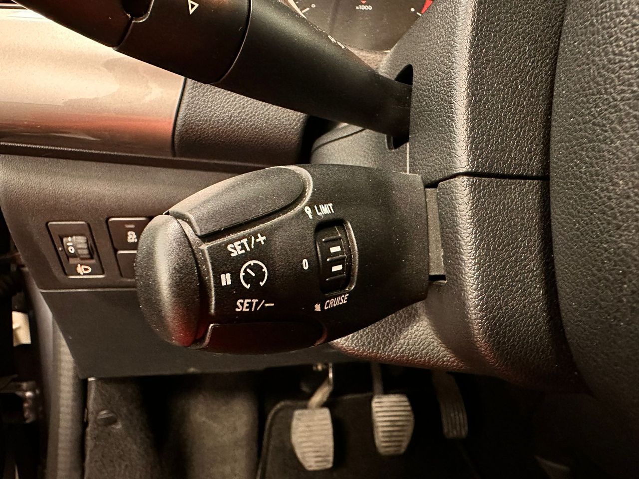Foto Citroën C-Elysèe 23