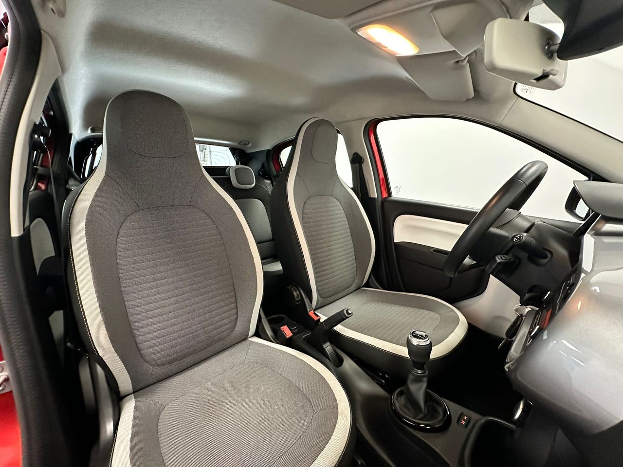 Foto Renault Twingo 17