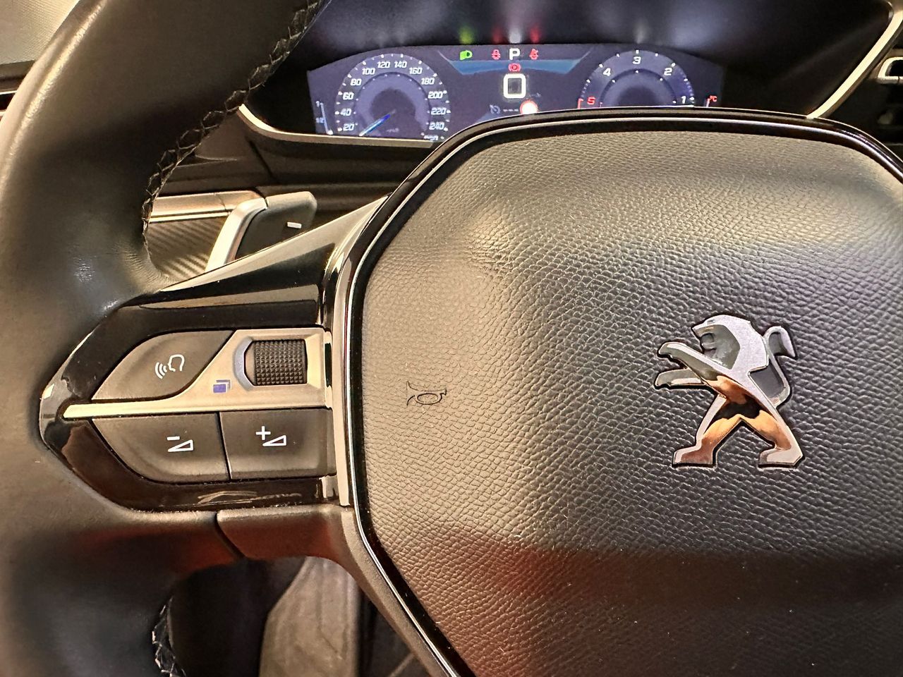 Foto Peugeot 508 17