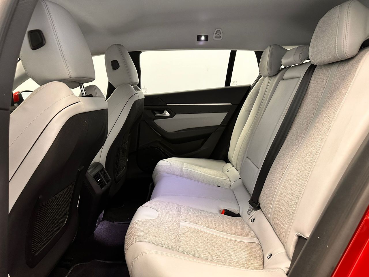 Foto Peugeot 508 30