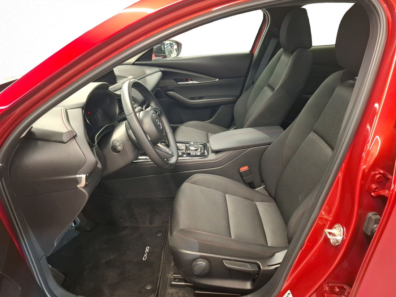 Foto Mazda CX-30 31