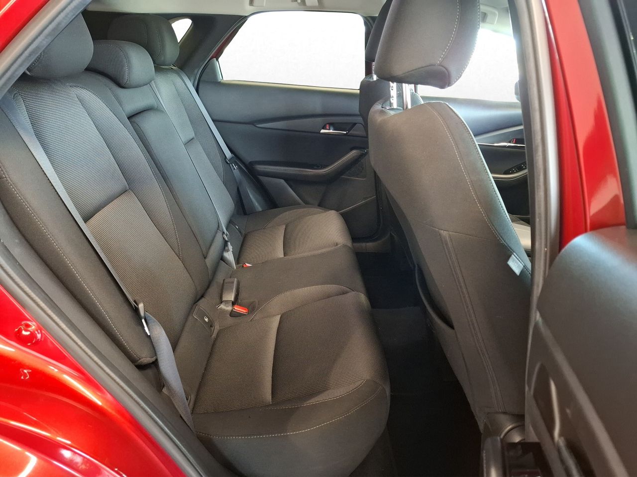 Foto Mazda CX-30 26