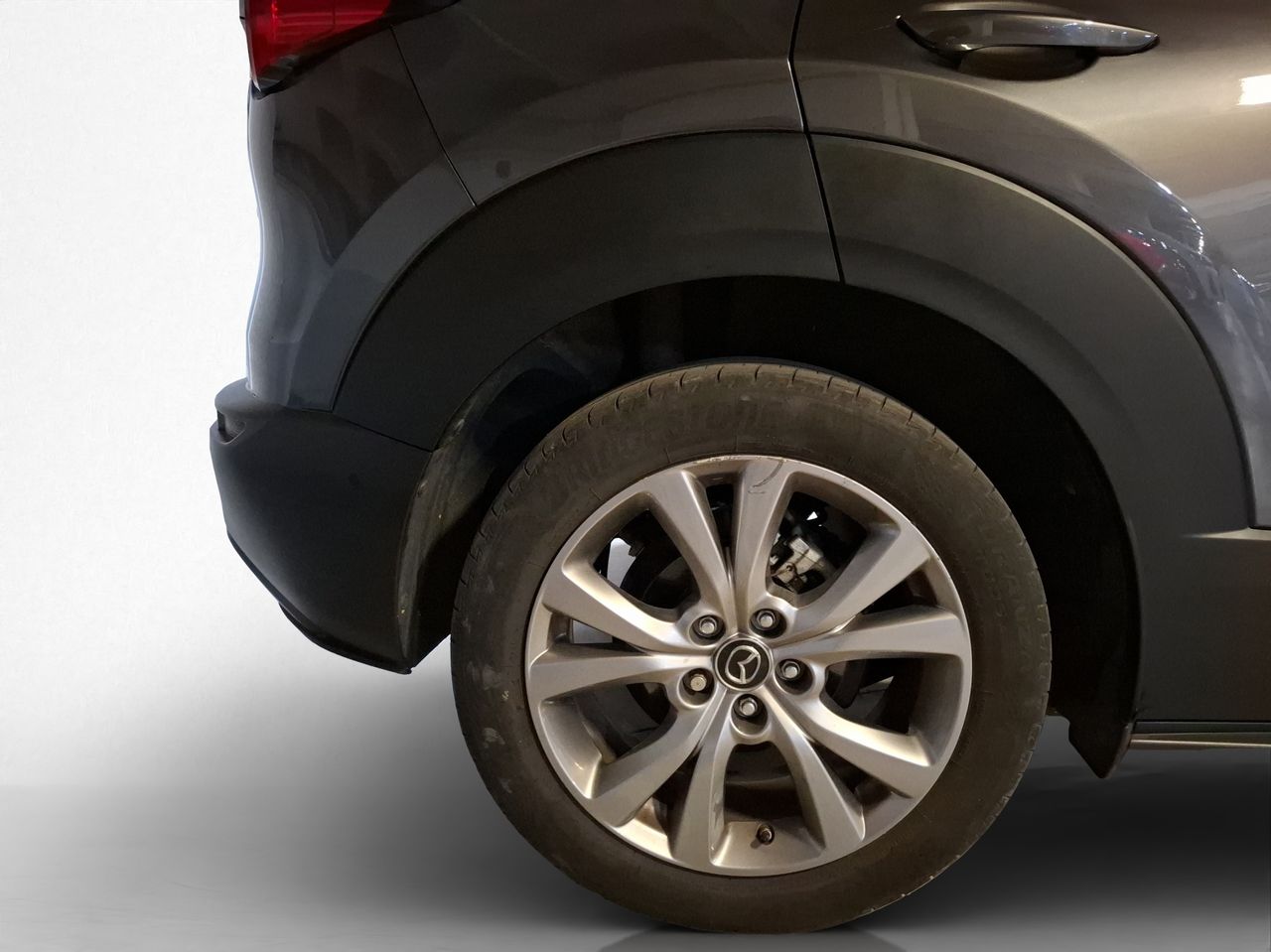 Foto Mazda CX-30 13