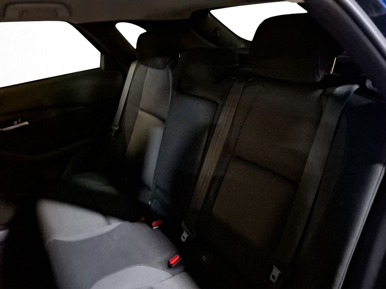 Foto Mazda CX-30 28