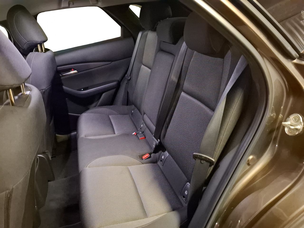 Foto Mazda CX-30 28