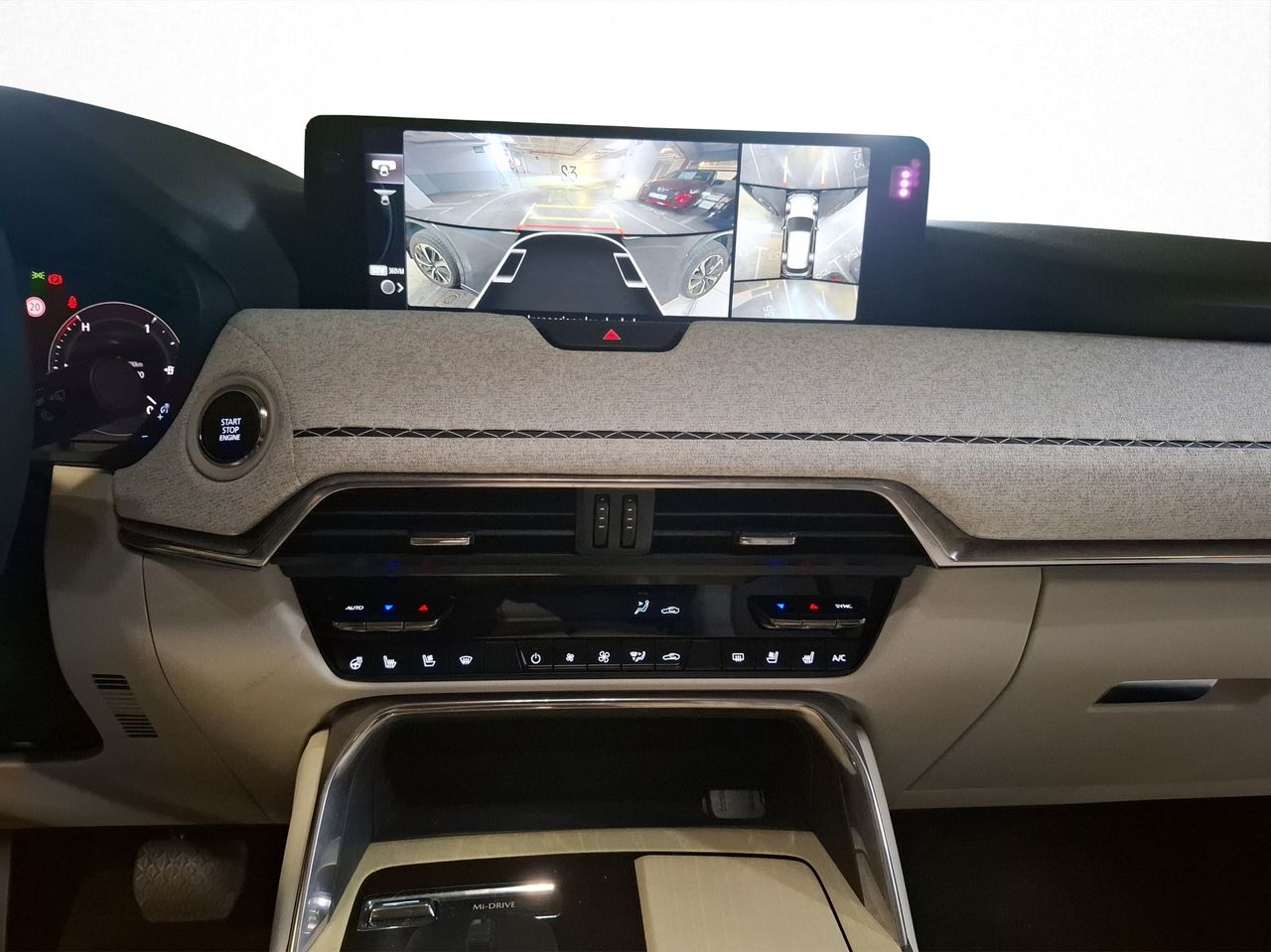 Foto Mazda CX-60 23