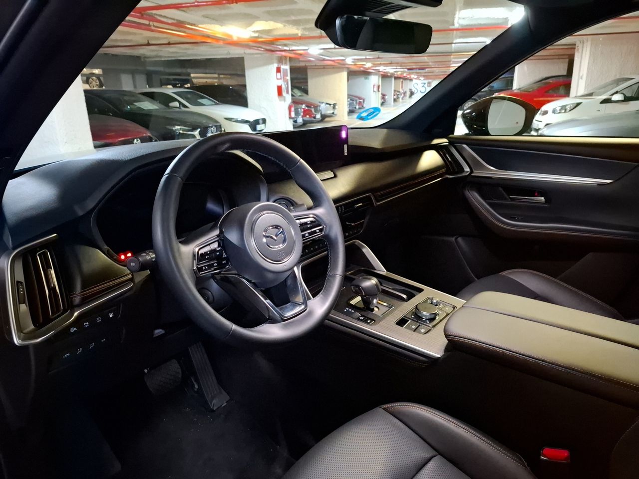 Foto Mazda CX-80 30