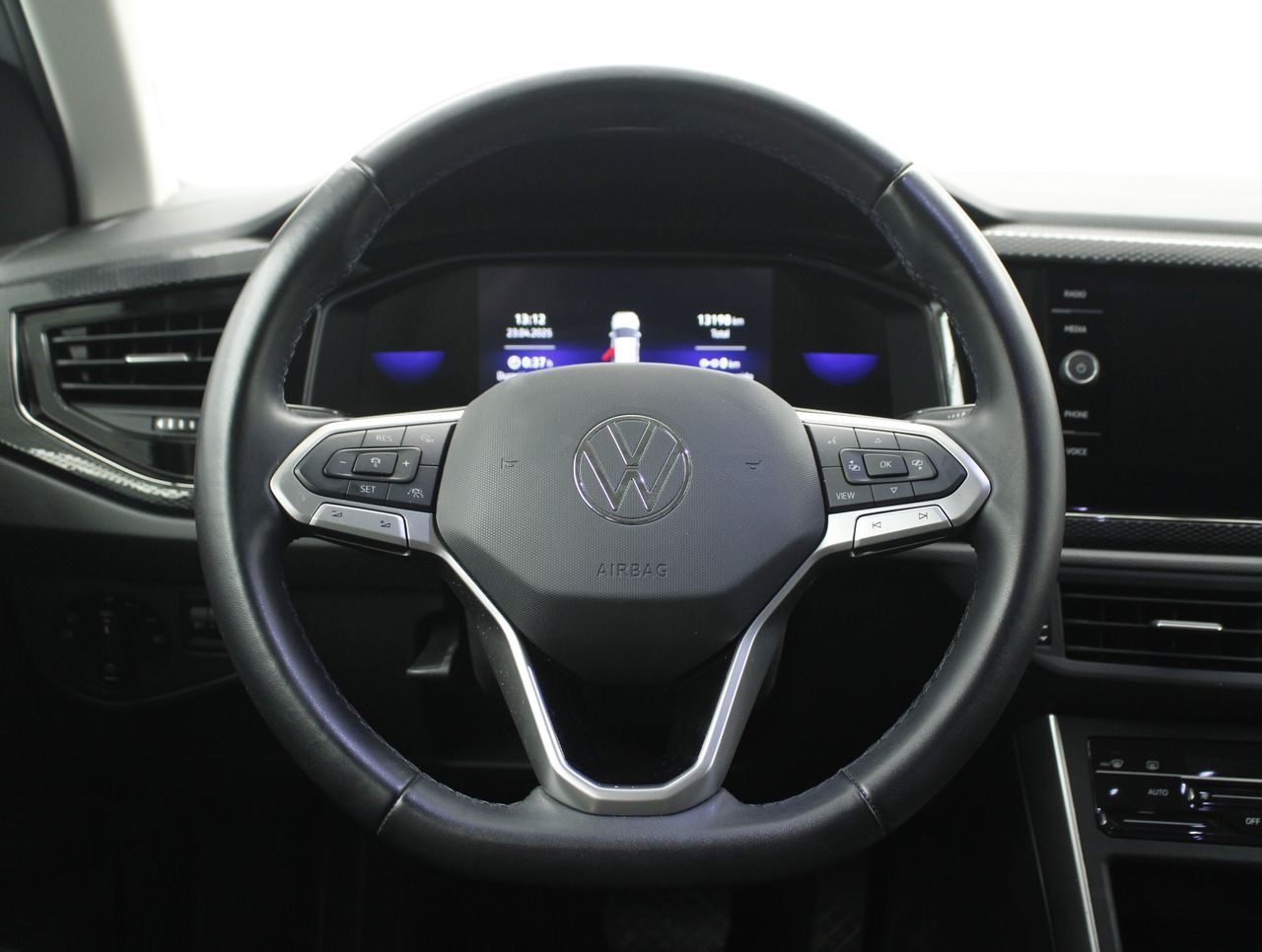 Foto Volkswagen Taigo 13