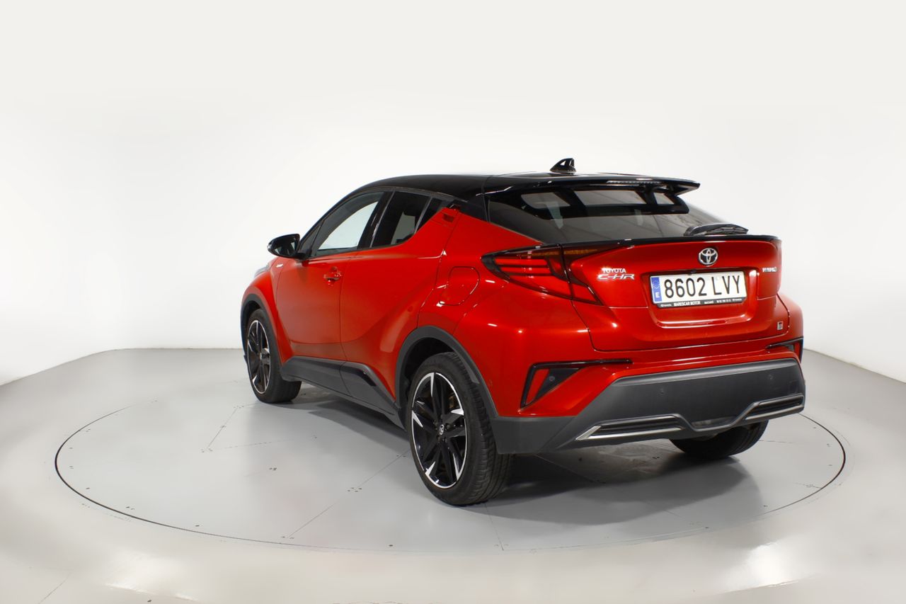 Foto Toyota C-HR 2