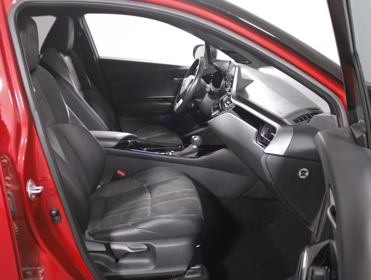 Foto Toyota C-HR 5