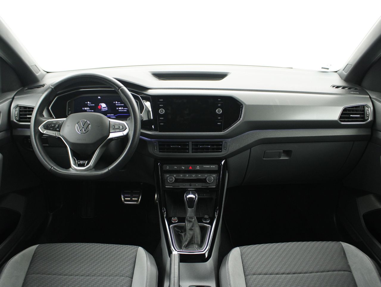 Foto Volkswagen T-Cross 4