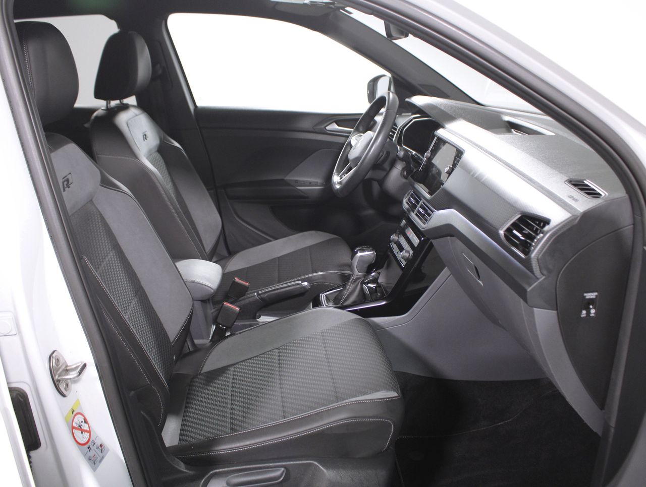 Foto Volkswagen T-Cross 5