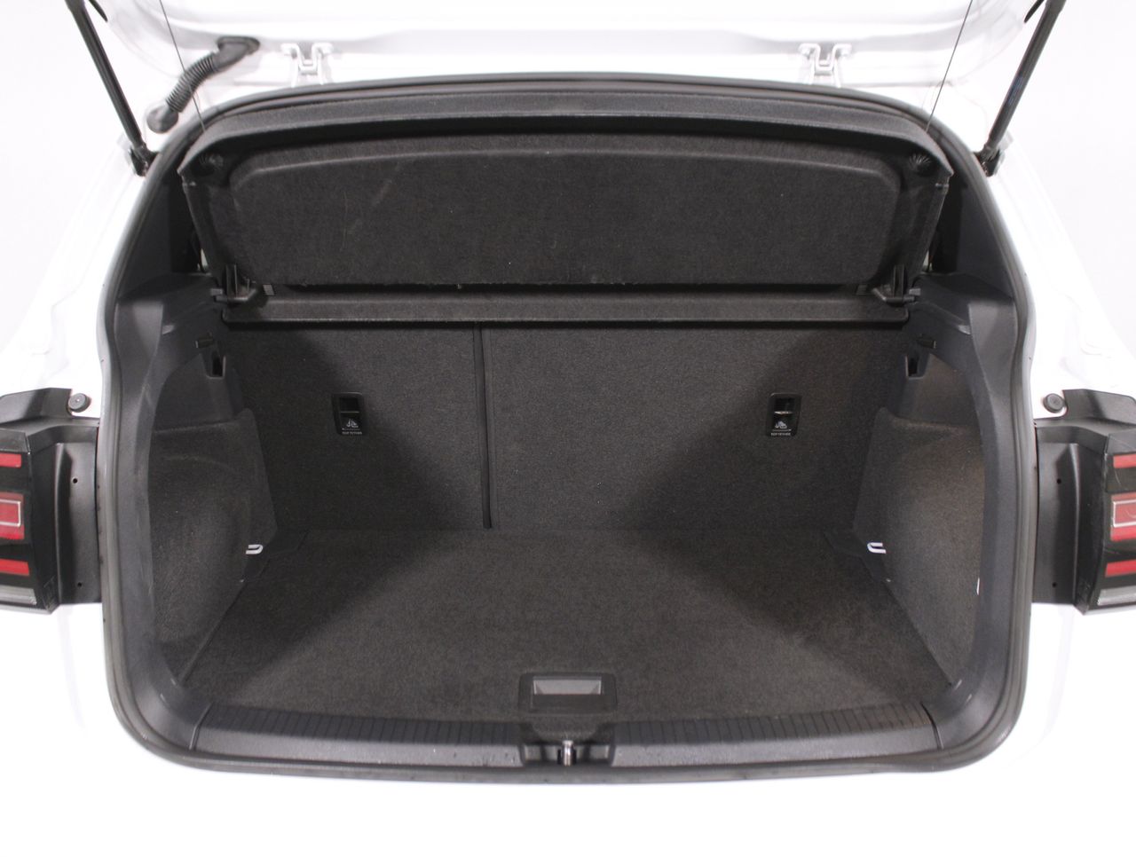 Foto Volkswagen T-Cross 7