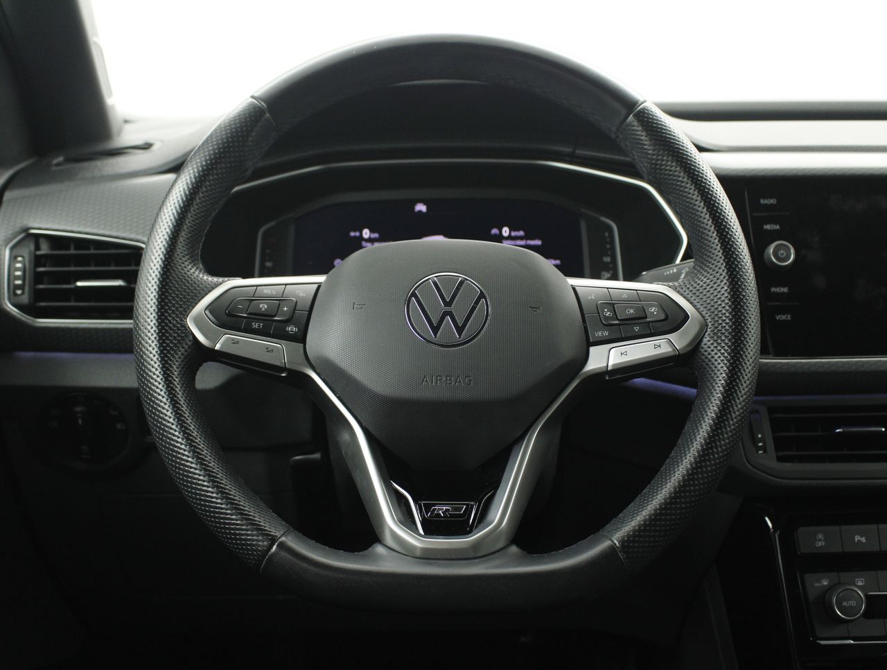 Foto Volkswagen T-Cross 13