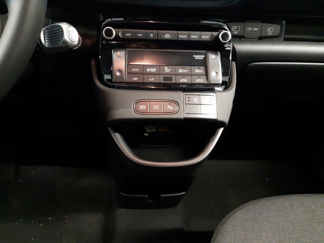 Foto Hyundai Inster 14