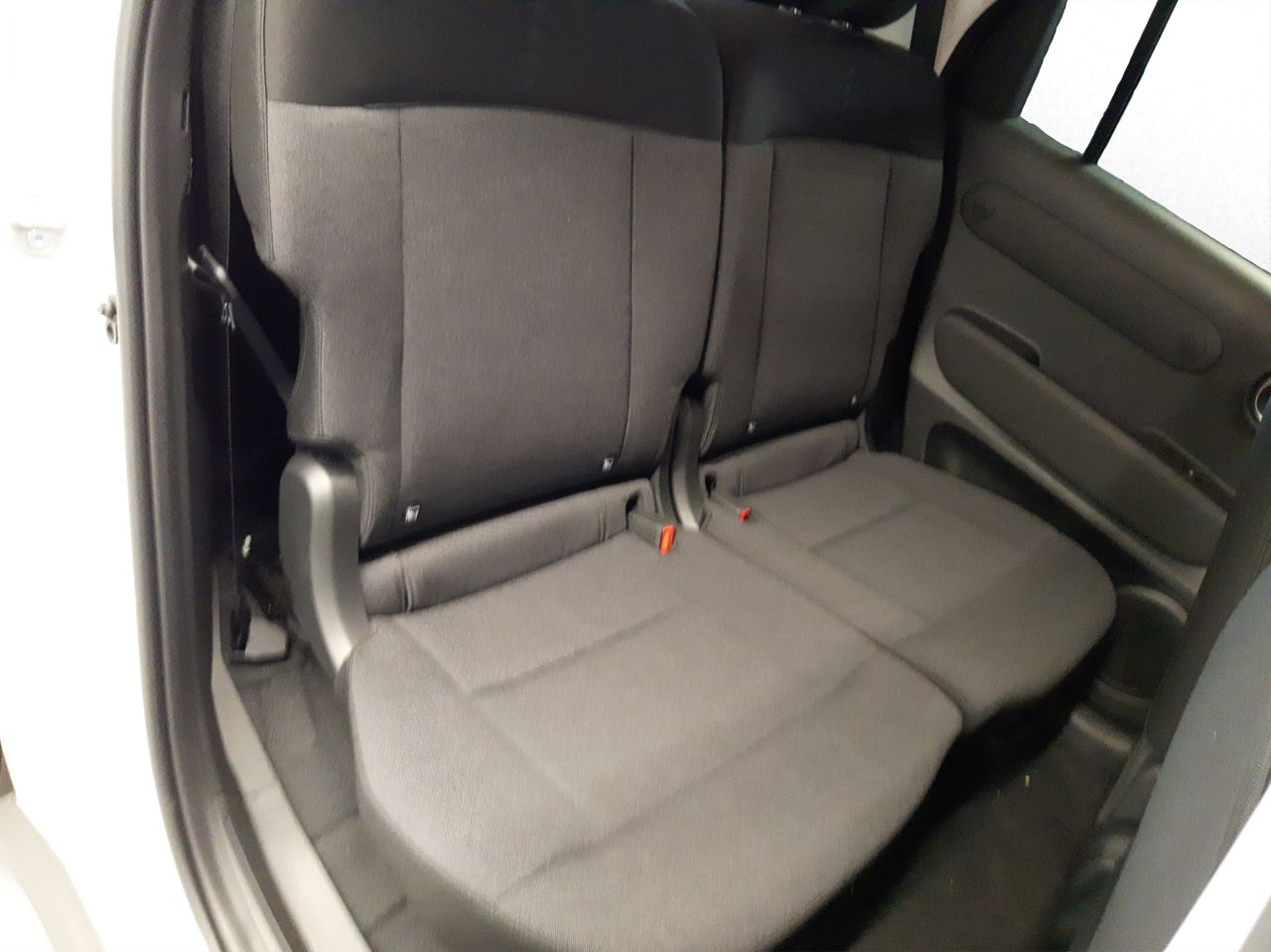 Foto Hyundai Inster 17