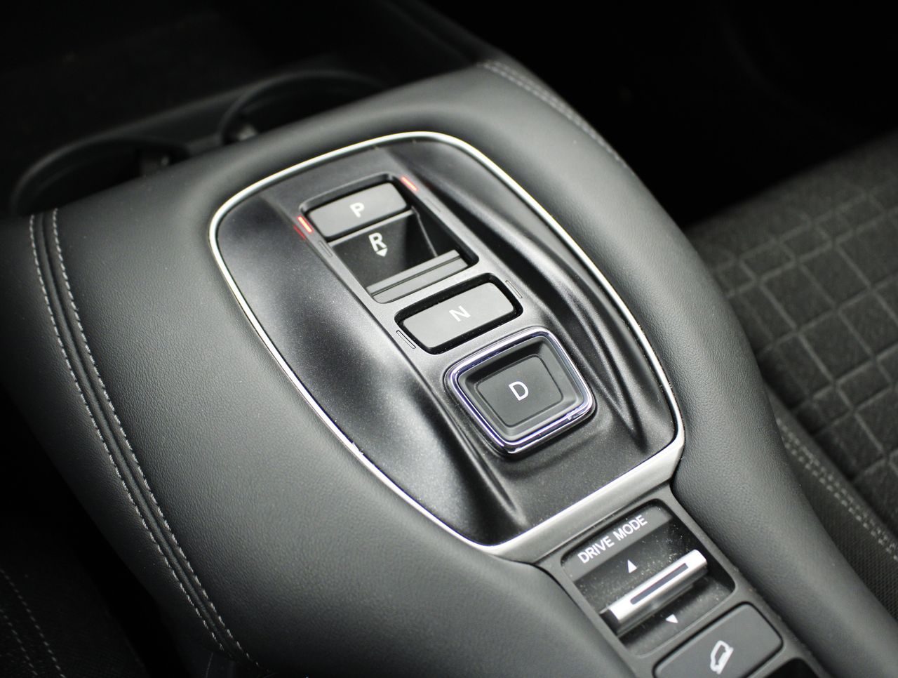 Foto Honda ZR-V 10