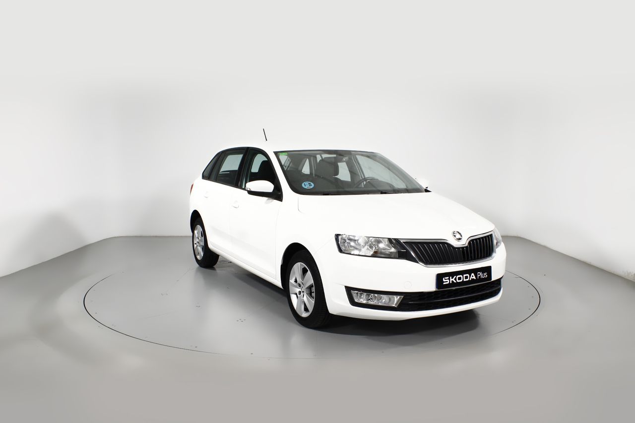 Foto Skoda Rapid 1