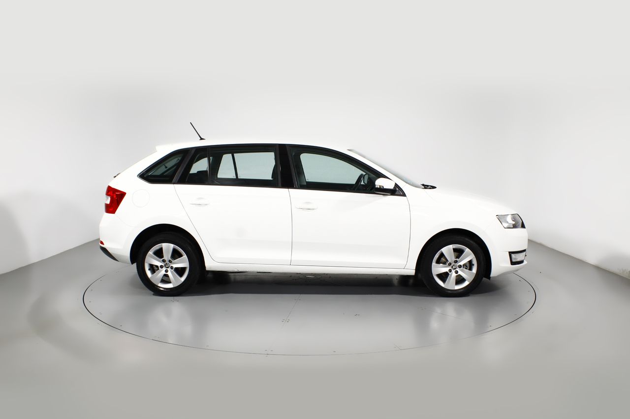 Foto Skoda Rapid 3