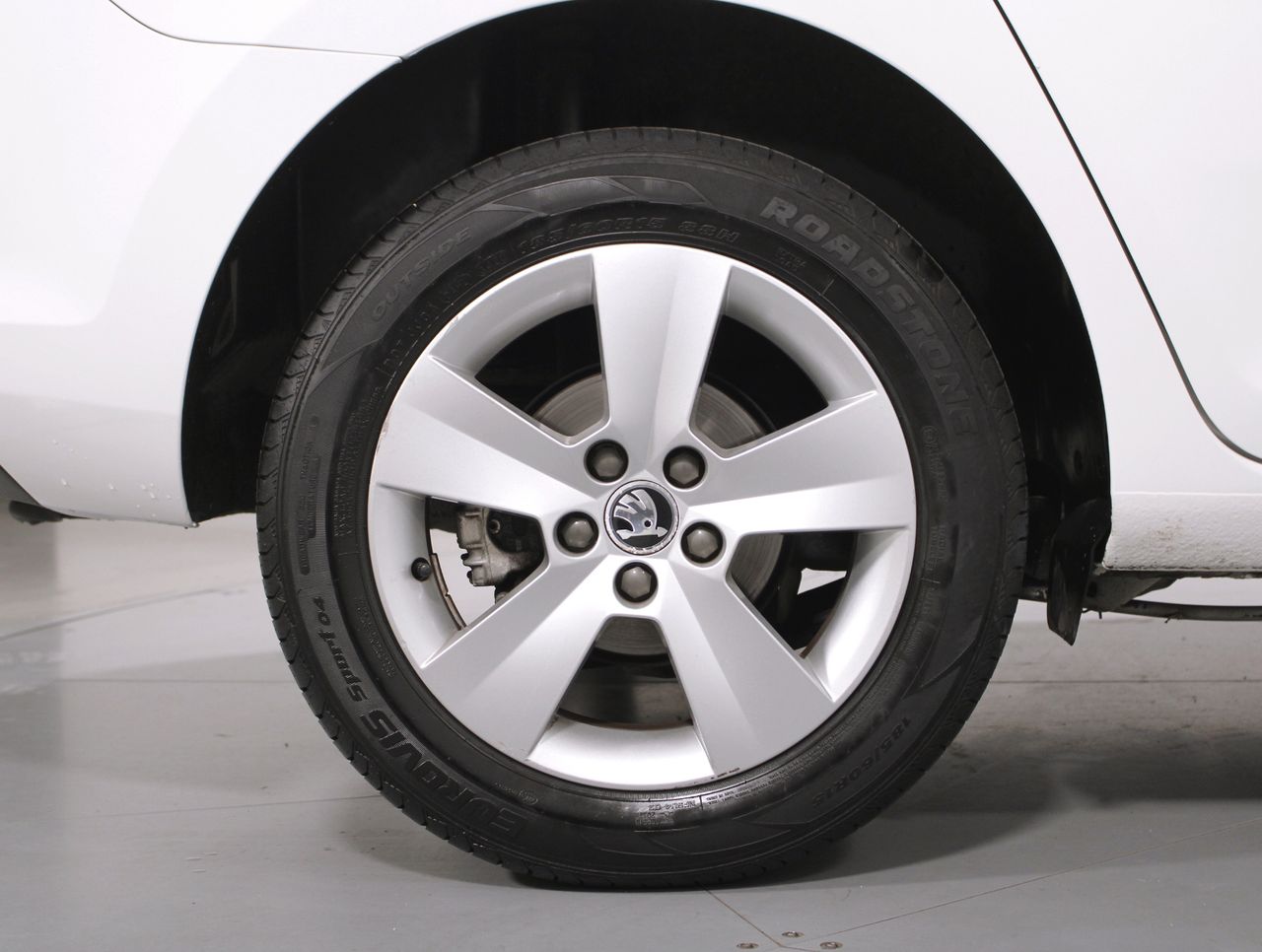 Foto Skoda Rapid 8