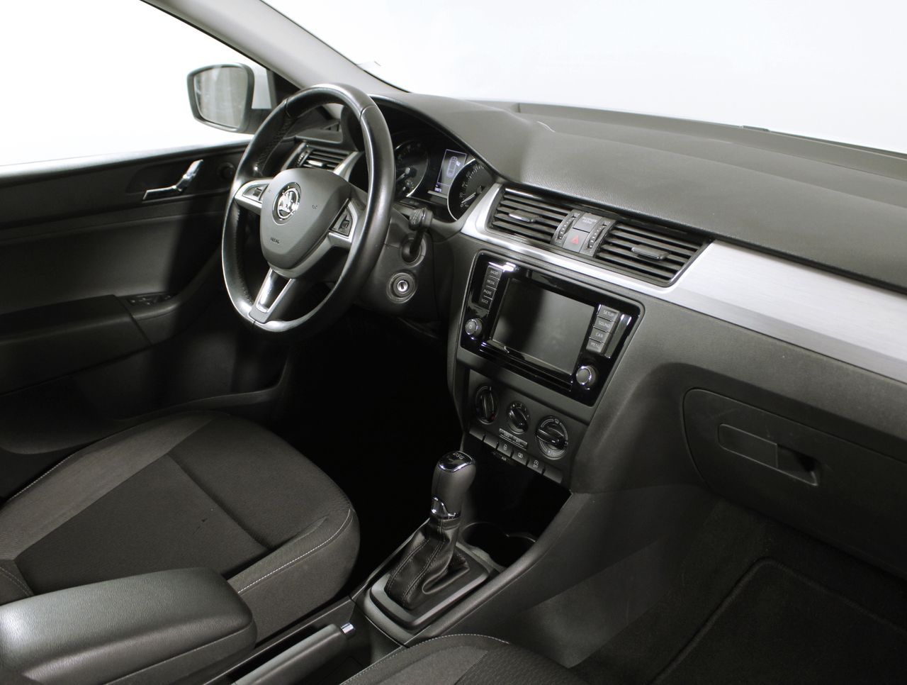 Foto Skoda Rapid 15