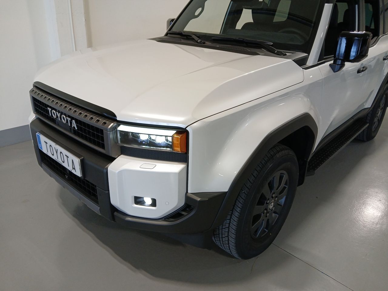 Foto Toyota Land Cruiser 31