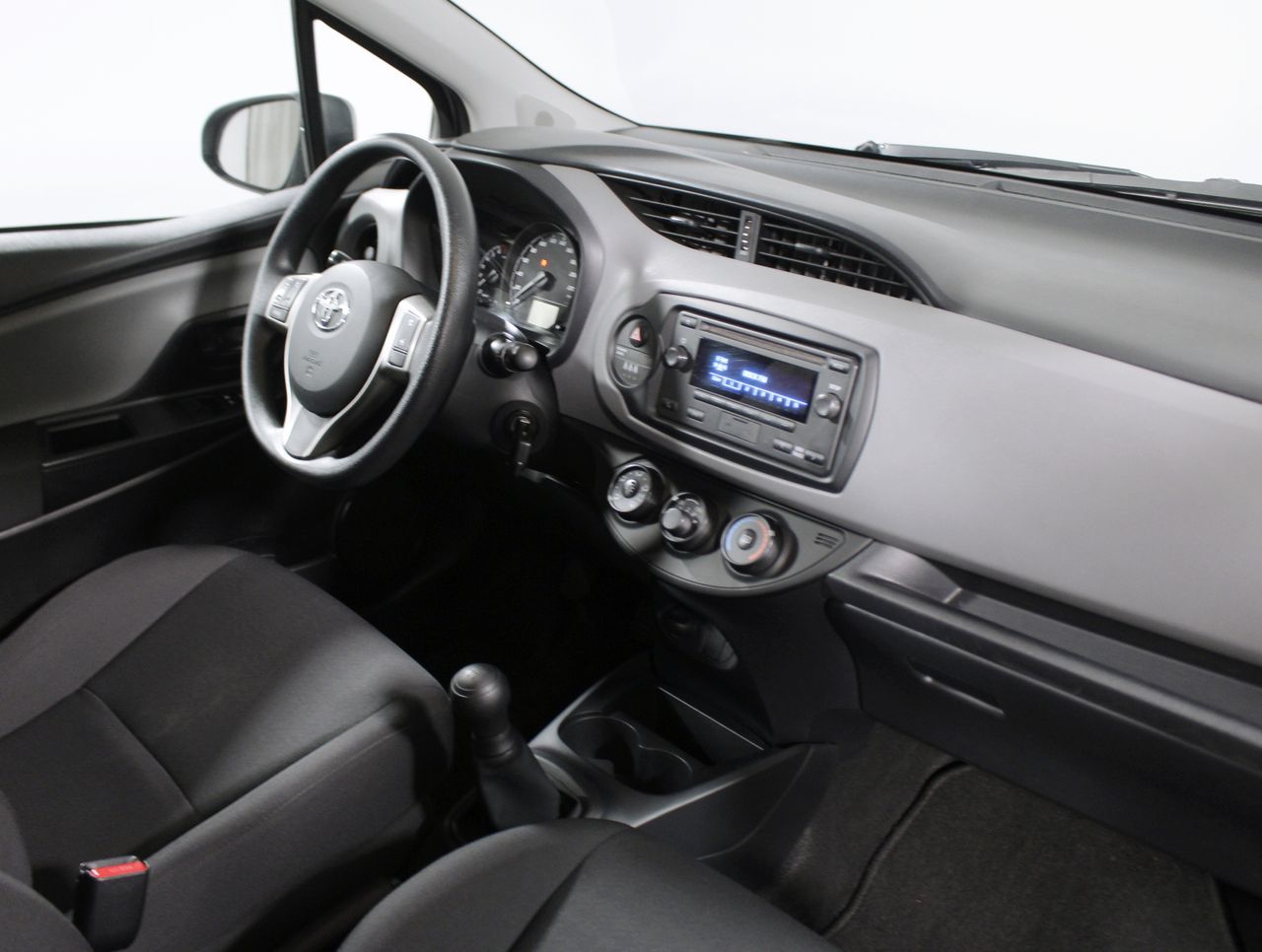 Foto Toyota Yaris 15