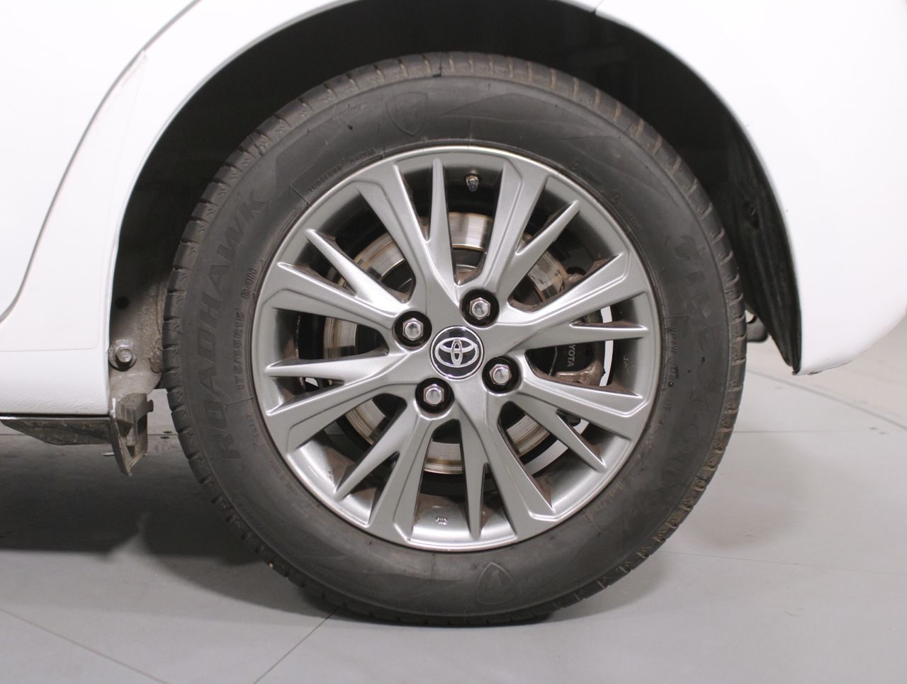 Foto Toyota Yaris 8