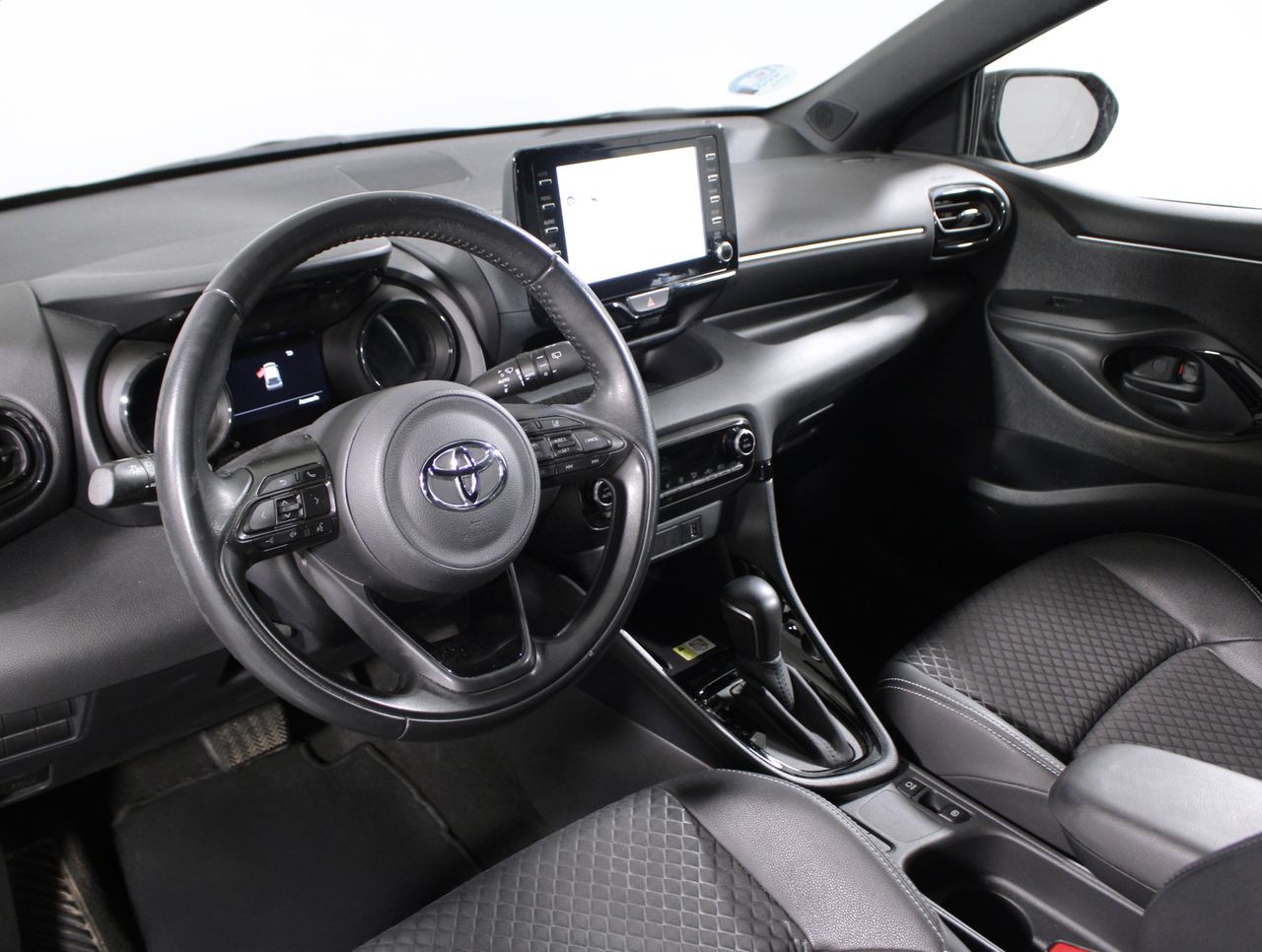Foto Toyota Yaris 28