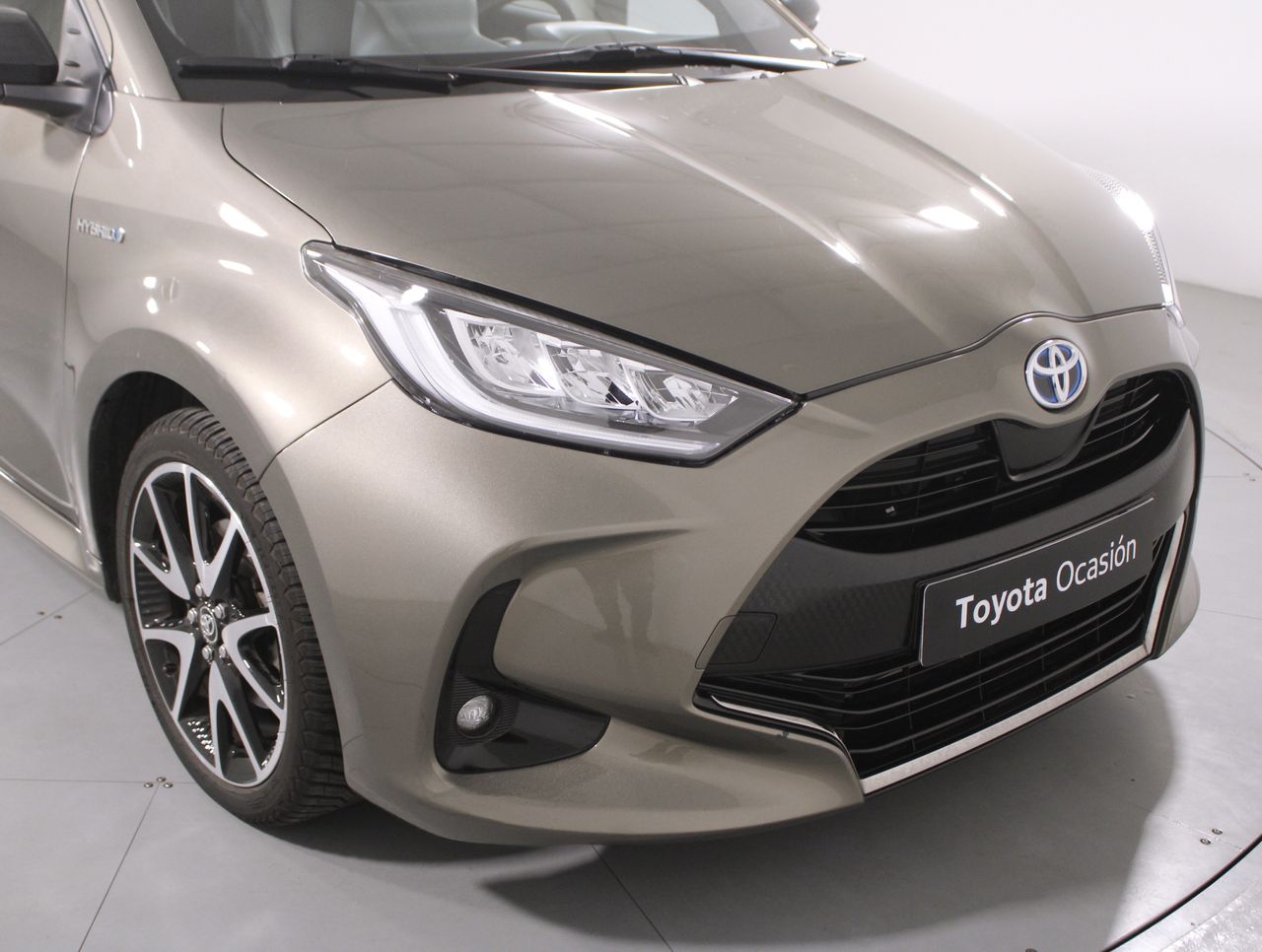 Foto Toyota Yaris 16