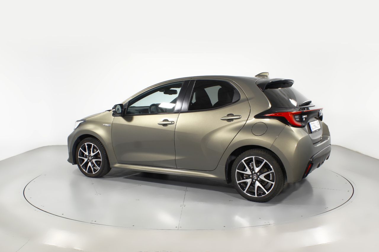 Foto Toyota Yaris 18