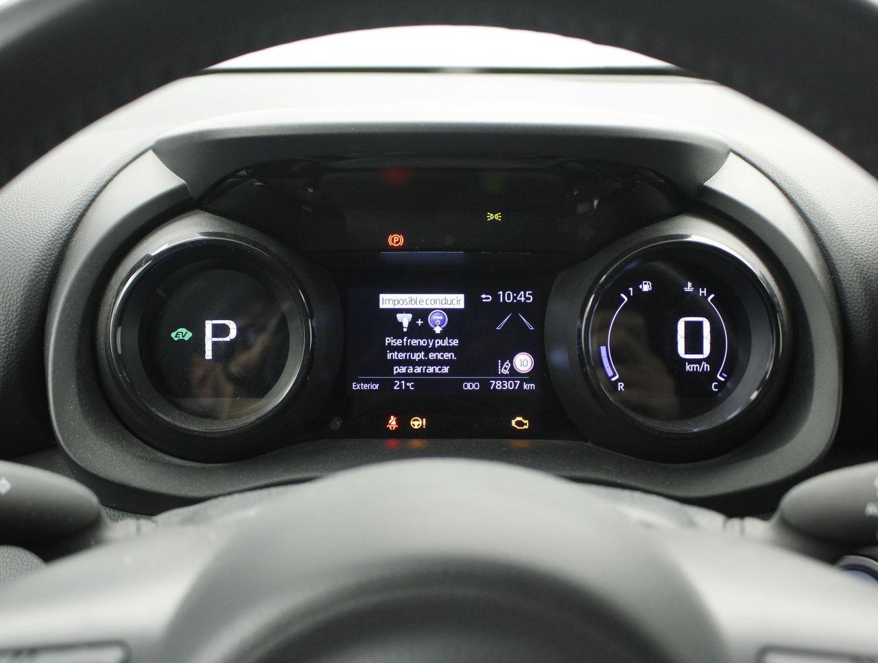 Foto Toyota Yaris 9