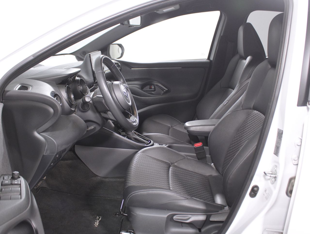 Foto Toyota Yaris 27