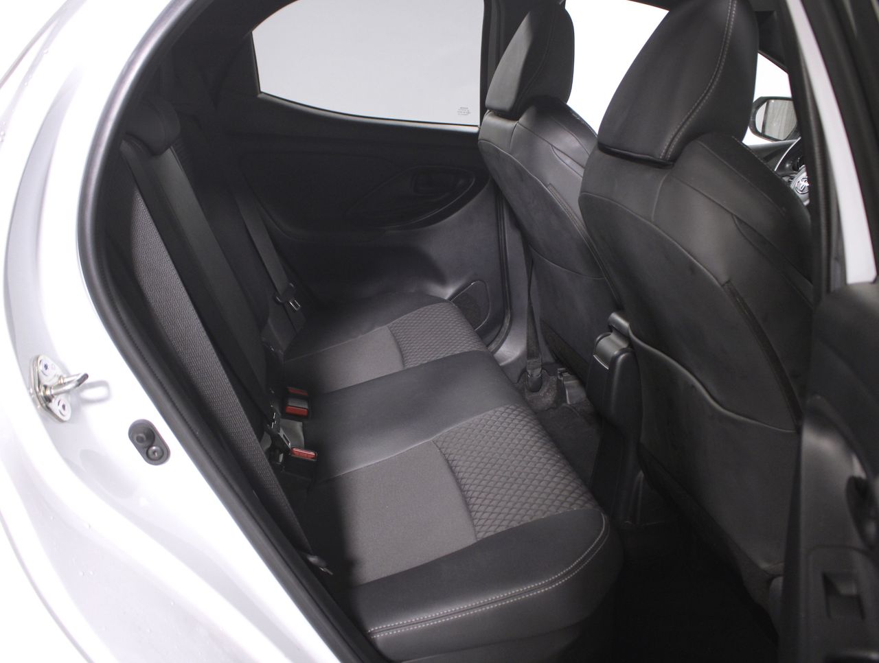 Foto Toyota Yaris 6