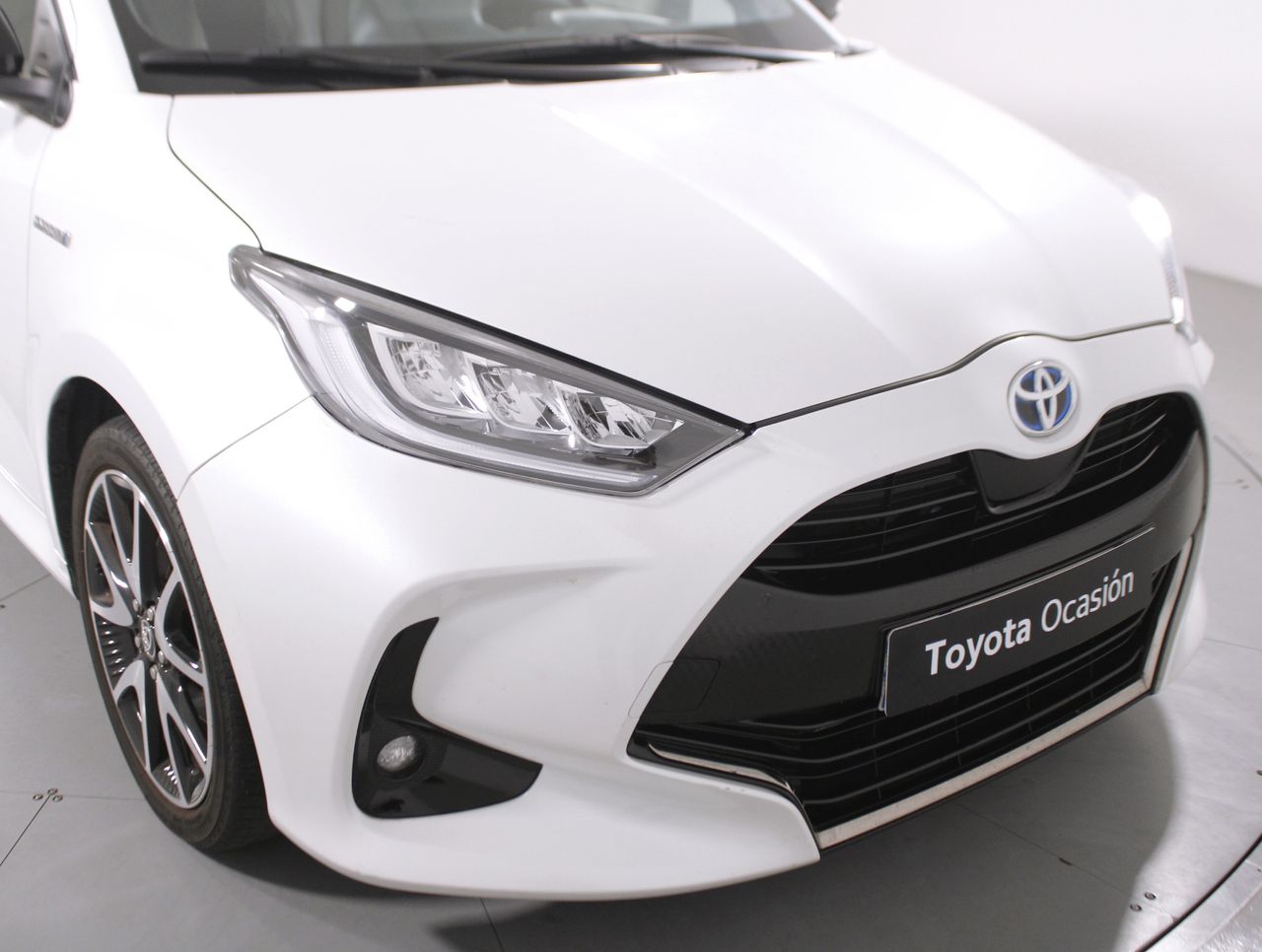 Foto Toyota Yaris 16