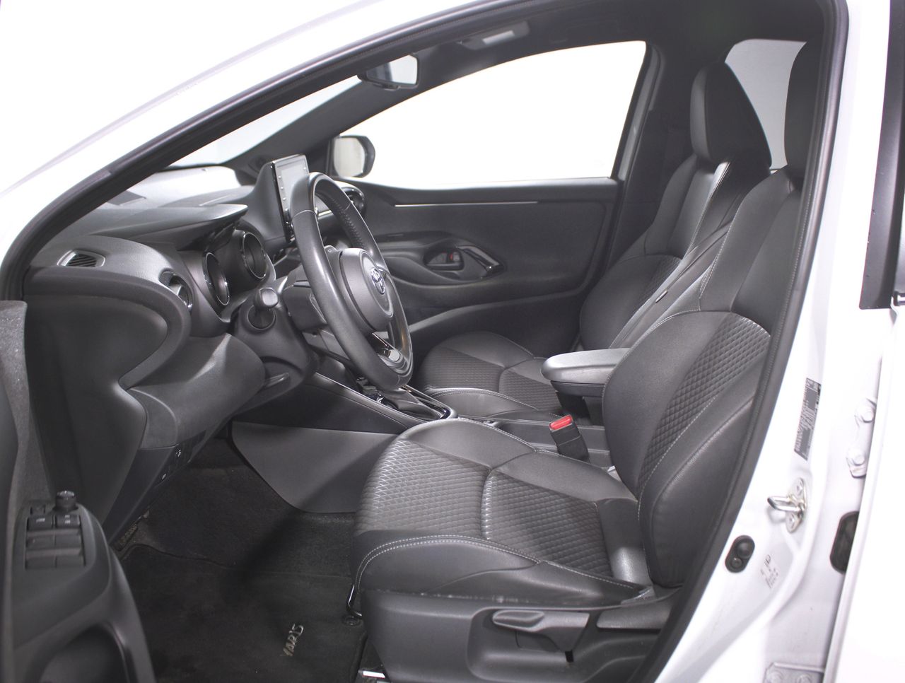 Foto Toyota Yaris 27