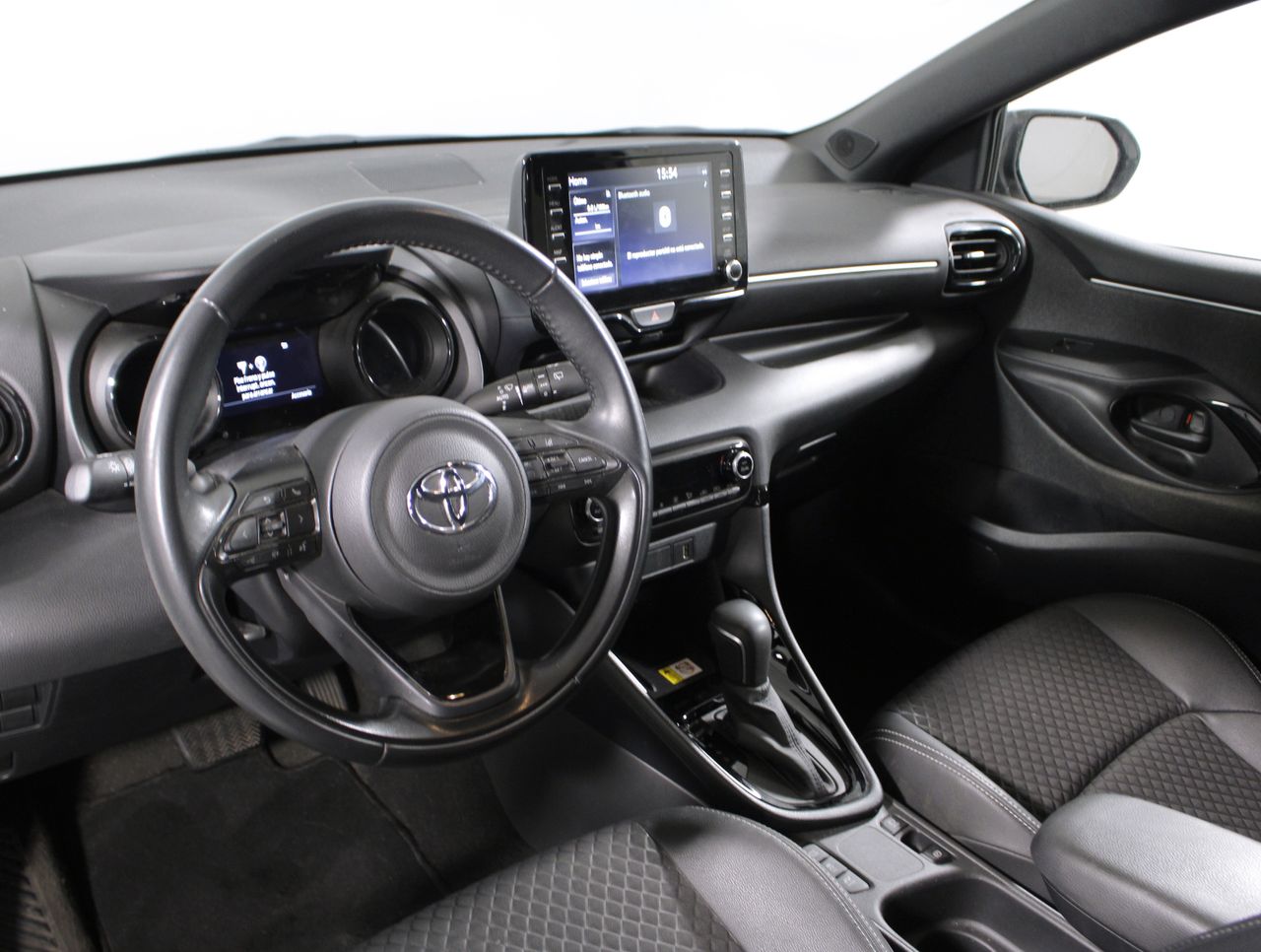 Foto Toyota Yaris 28