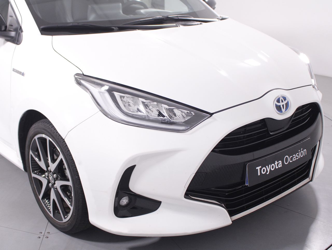 Foto Toyota Yaris 16