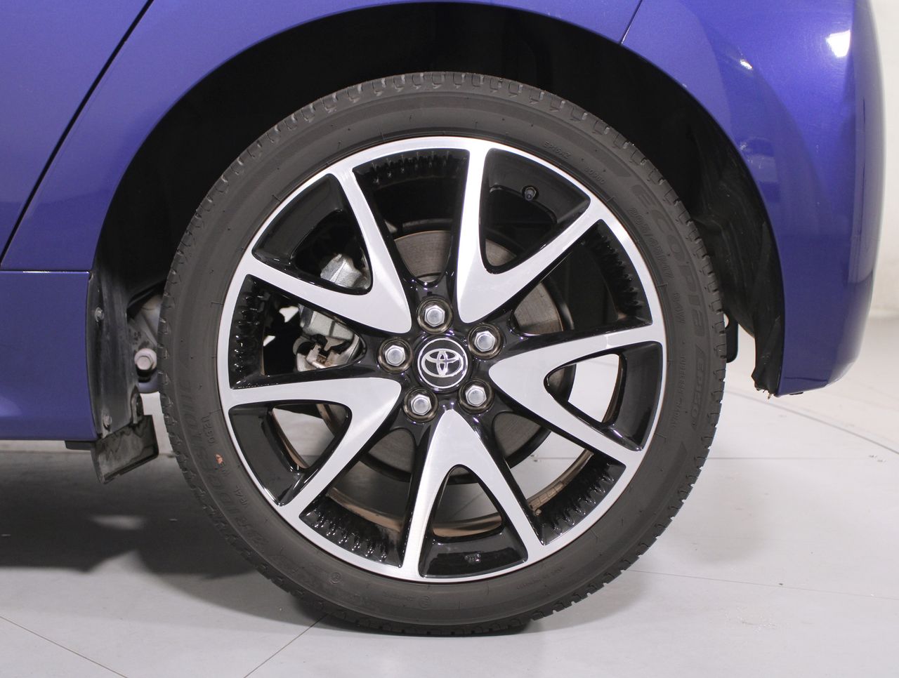 Foto Toyota Yaris 8