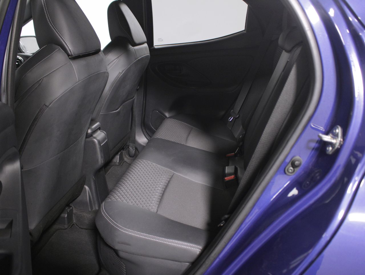 Foto Toyota Yaris 26