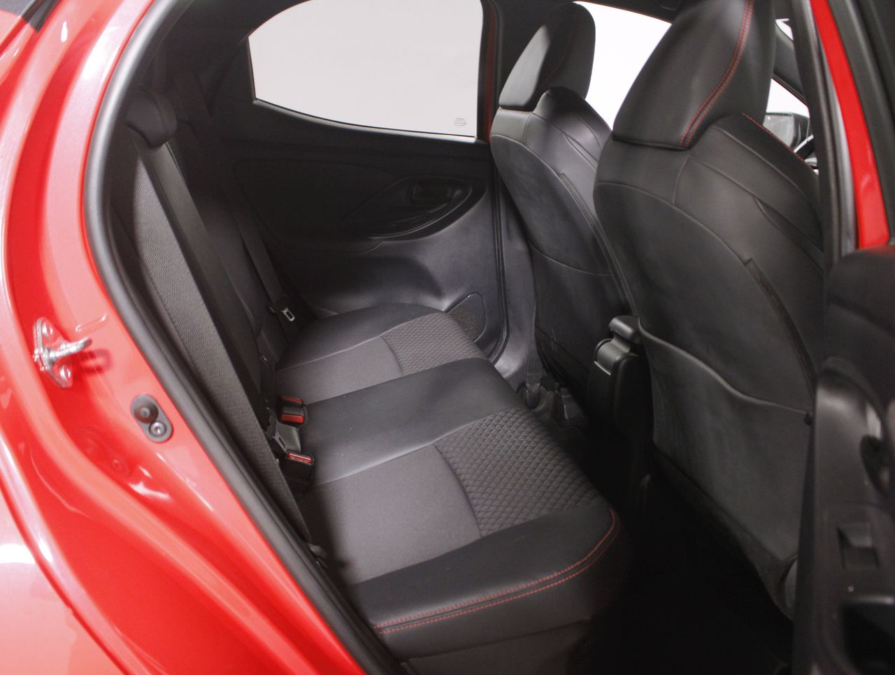 Foto Toyota Yaris 6