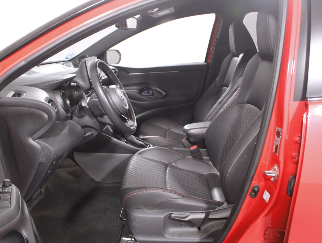 Foto Toyota Yaris 27