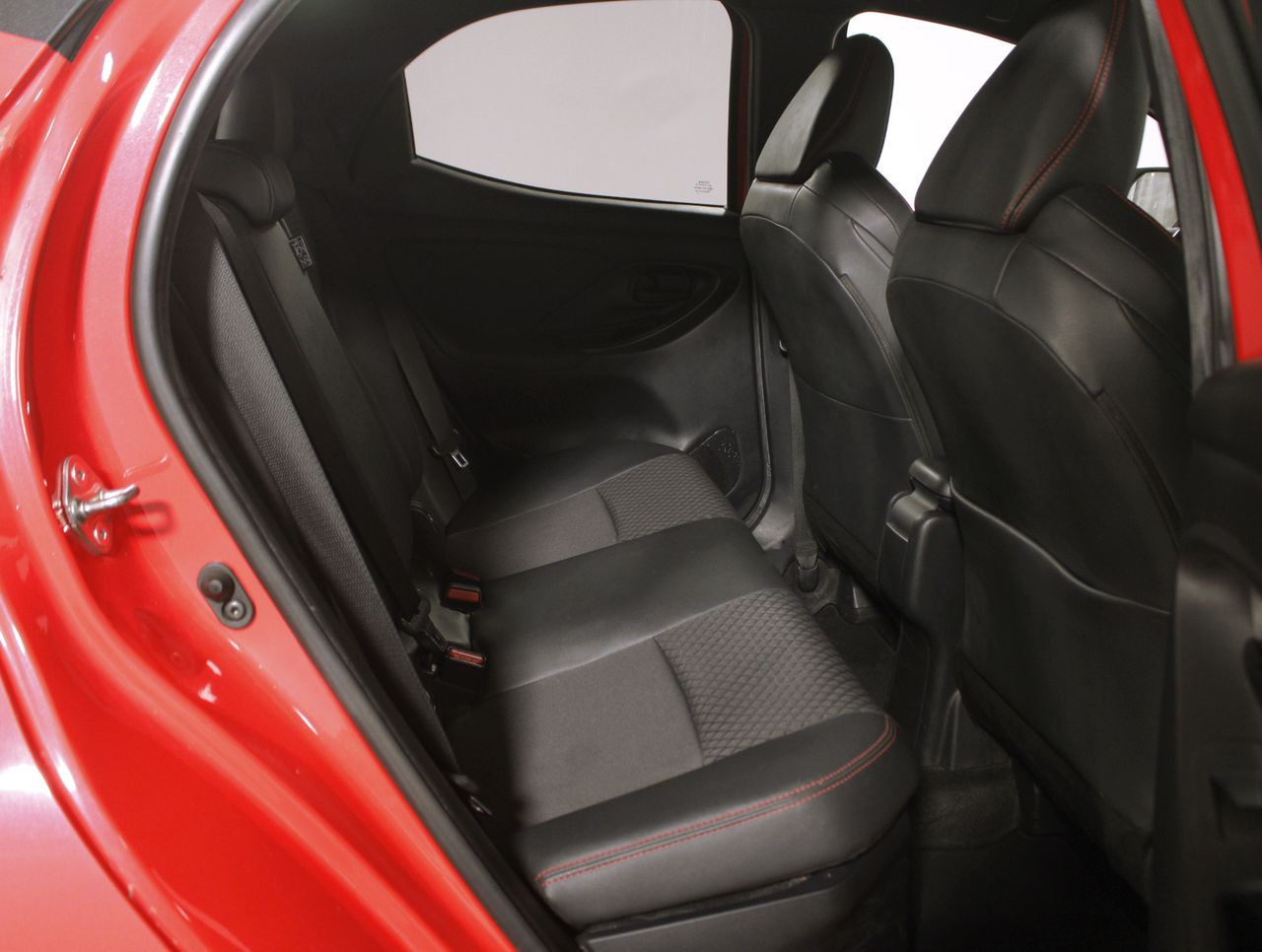 Foto Toyota Yaris 6