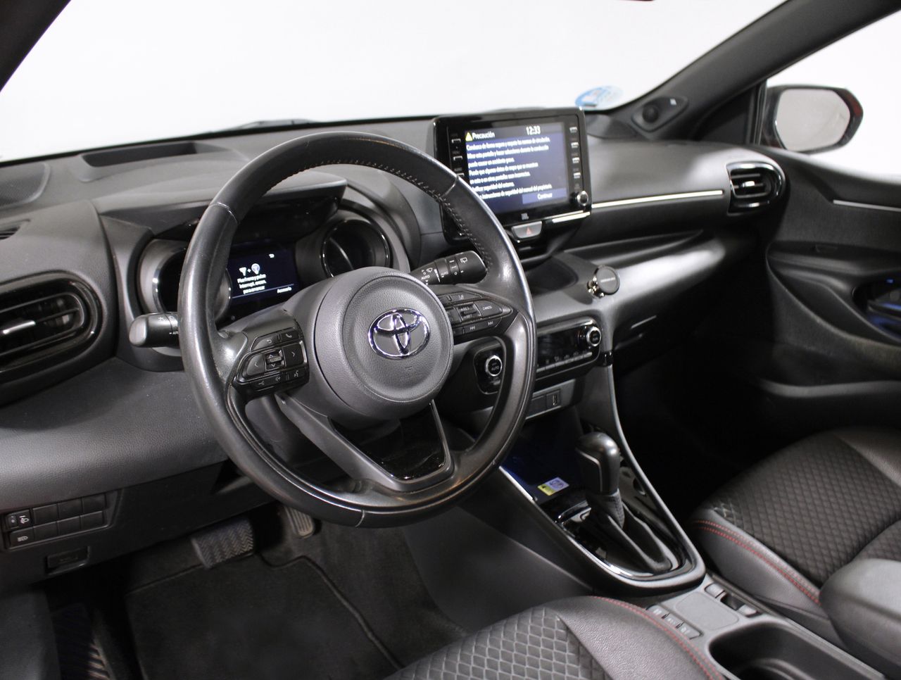 Foto Toyota Yaris 28