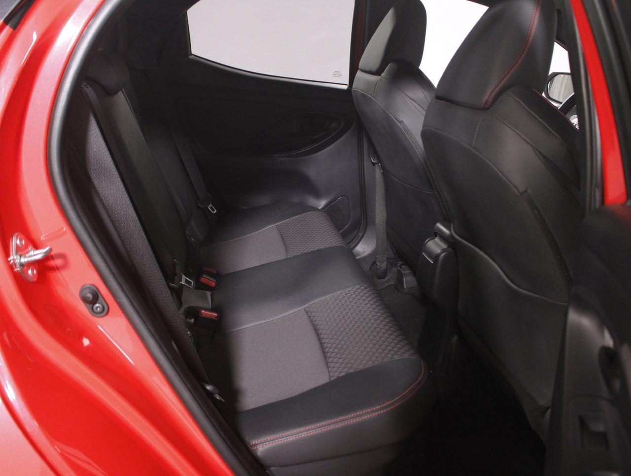 Foto Toyota Yaris 6