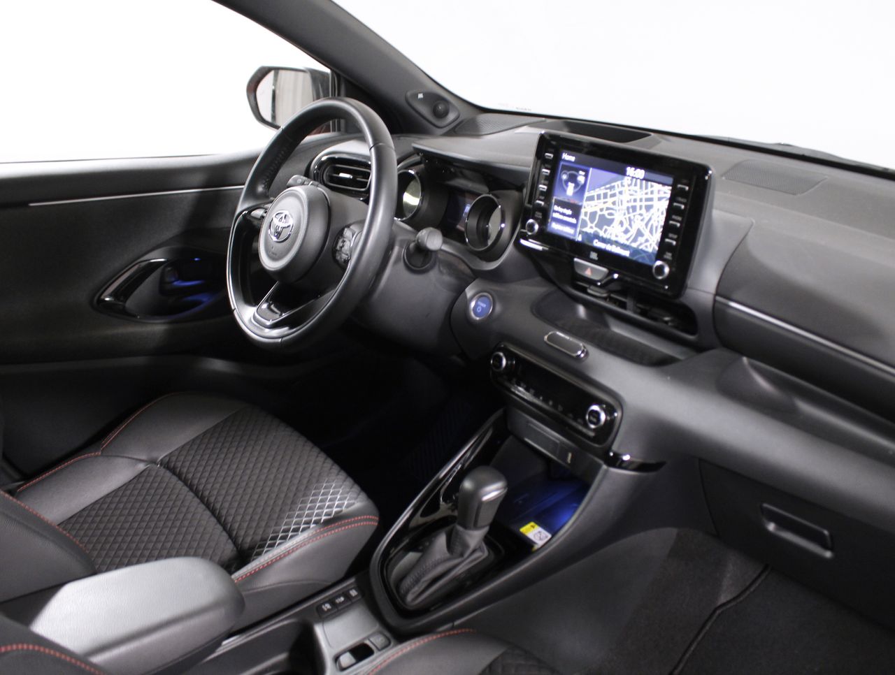 Foto Toyota Yaris 15